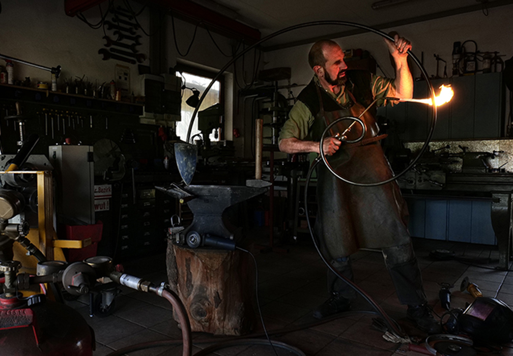 seit 2024 baut Peter Heel kinetische Kunstwerke